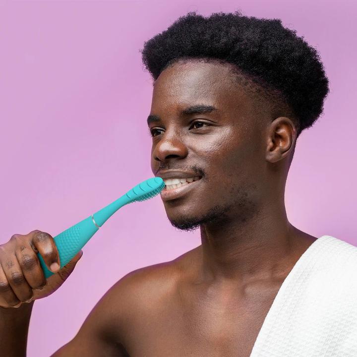 Actual product image Foreo issa™ 4 (Electric Toothbrush, Summer Sky, 1 unit)