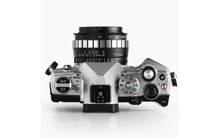 Actual product image TTArtisan 23mm f/1.4 for L-mount (L-Mount, APS-C / DX)