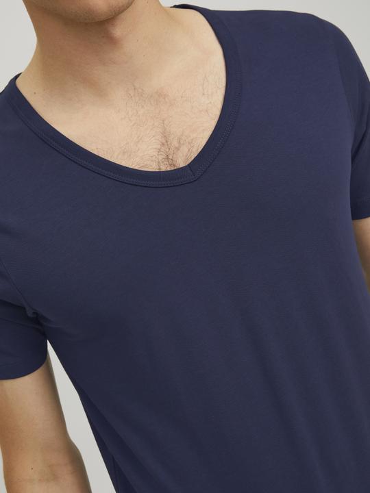Actual product image Jack & Jones Jjebasic V-Neck Tee S/S Noos (S)