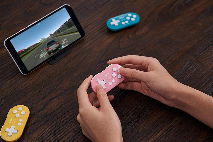 Produktbild 8bitdo Zero 2 (Mac, Android, Switch, PC)