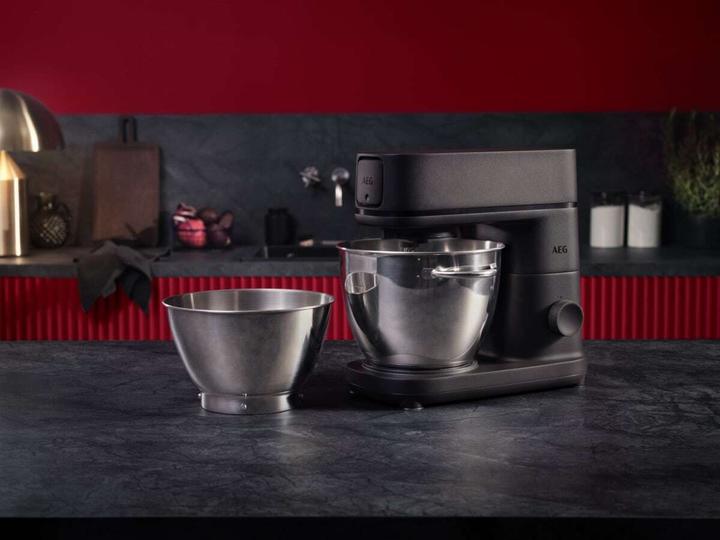 Image du produit AEG KM7-1-4BPT 950008746 (1200 W, 6 l)