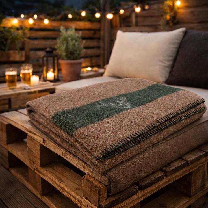 Actual product image Eskimo Stag (200 x 140 cm)