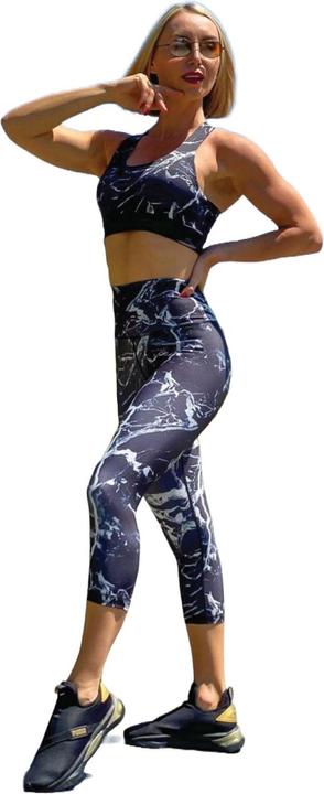 Actual product image Lismina 976 Capri Leggings (S)