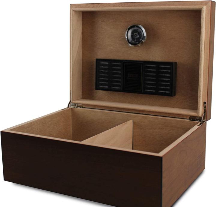 Actual product image Egoist Wooden Cigar Humidor Box (40)