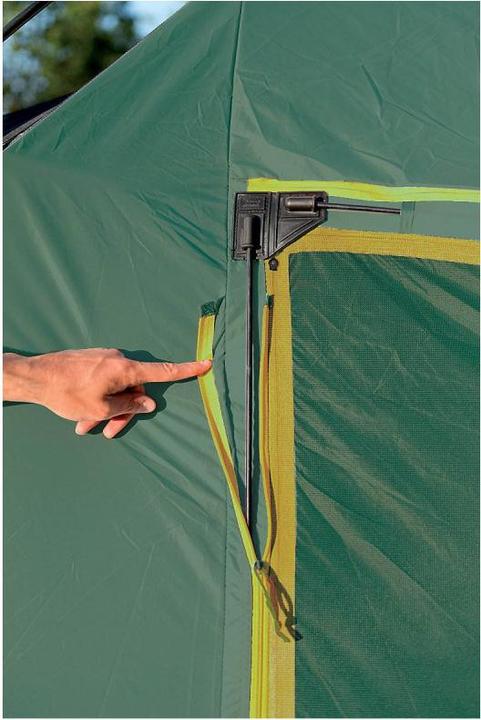 Actual product image Coleman BlackOut (Dome tent, 20.60 kg, 8 persons)