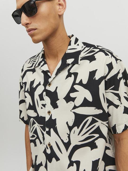 Produktbild Jack & Jones All-over-Print Tencel Kurzarmhemd (S)