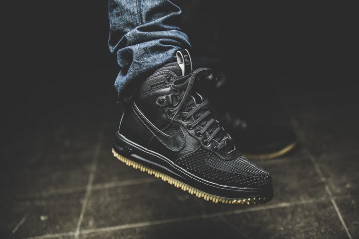 Produktbild Nike Lunar Force 1 Duckboot (41)