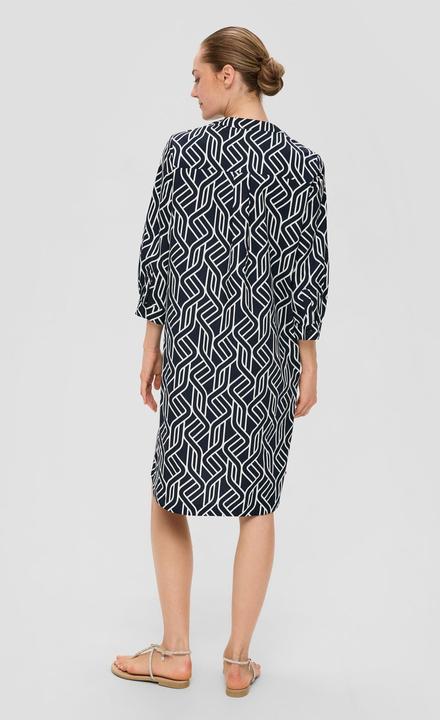 Immagine prodotto S.Oliver Kleid Baumwollkleid mit abgerundetem Saum und grafischem Print (38)