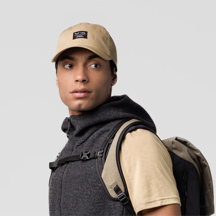 Actual product image Salewa Fanes Light visor cap (L)