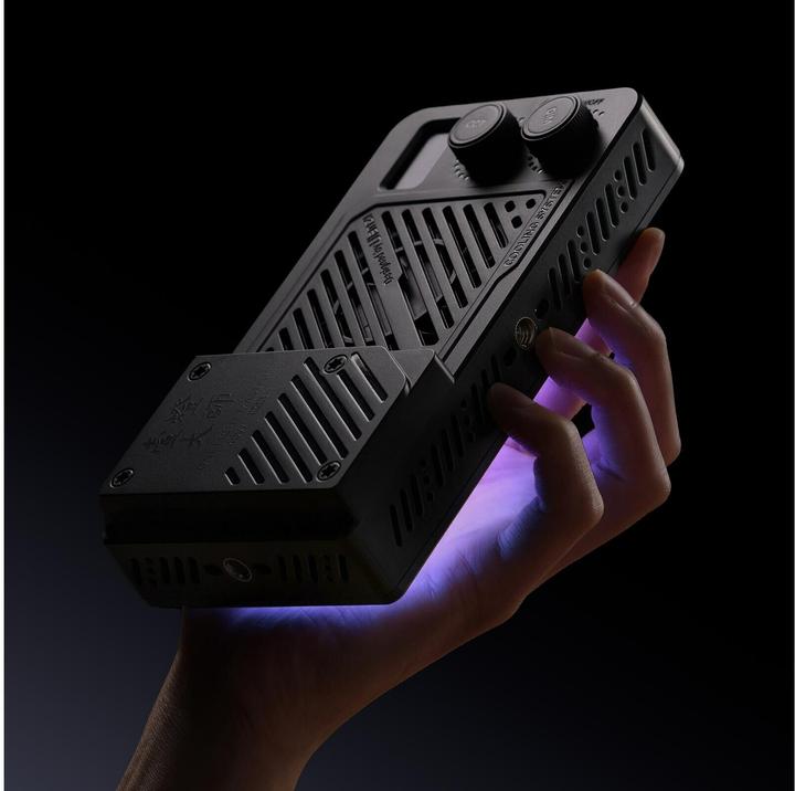 Image du produit Ulanzi LM P40RGB Portable Video Light 40W RGB (Lumière vidéo)