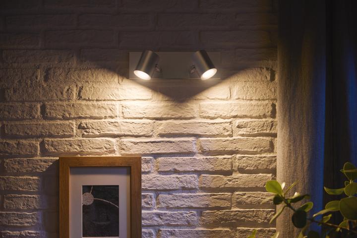 Produktbild Philips Hue Argenta Basis BT (350 lm, GU10)