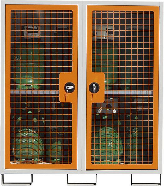 Image du produit eurokraft basic Armoire pour bouteilles de gaz, 2 portes, h x l x p 1550 x 1360 x 680 mm. (136 cm, 155 cm)