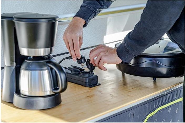 Actual product image Brennenstuhl Power strip (2x, 2 m)