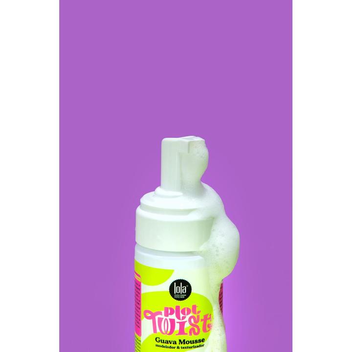 Immagine prodotto Lola Cosmetics Plot Twist Styling Guava (Agente schiumogeno, 150 ml)