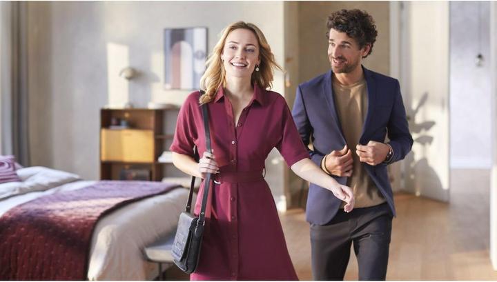 Produktbild Philips 8000 series GC801/10 (1600 W, 32 g/min)