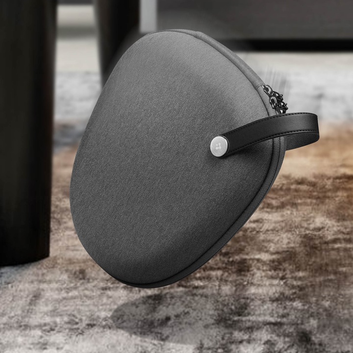 Actual product image Spigen Klasden (Headphone bag)