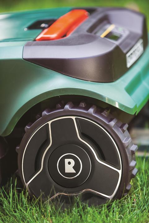 Produktbild Robomow RS615u (1600 m²)