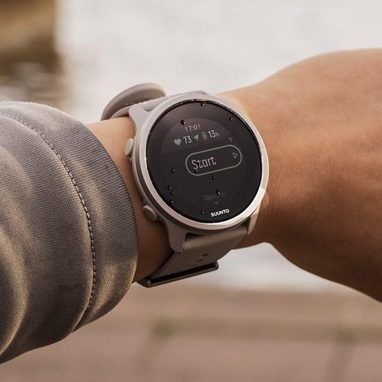 Produktbild Suunto 5 Peak (43 mm)