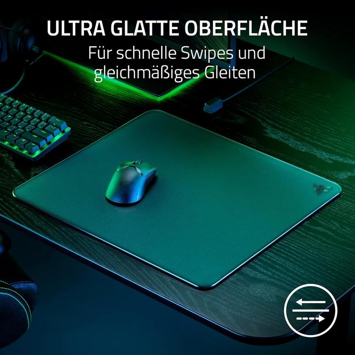 Actual product image Razer Atlas (L)