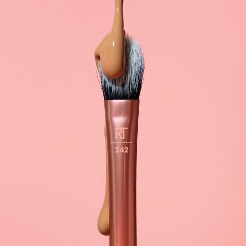 Actual product image Real Techniques Brightening Concealer Brush (Concealer)