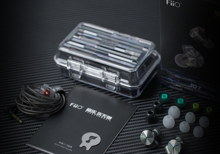 Actual product image FiiO JD7 (No noise cancelling, Cable)
