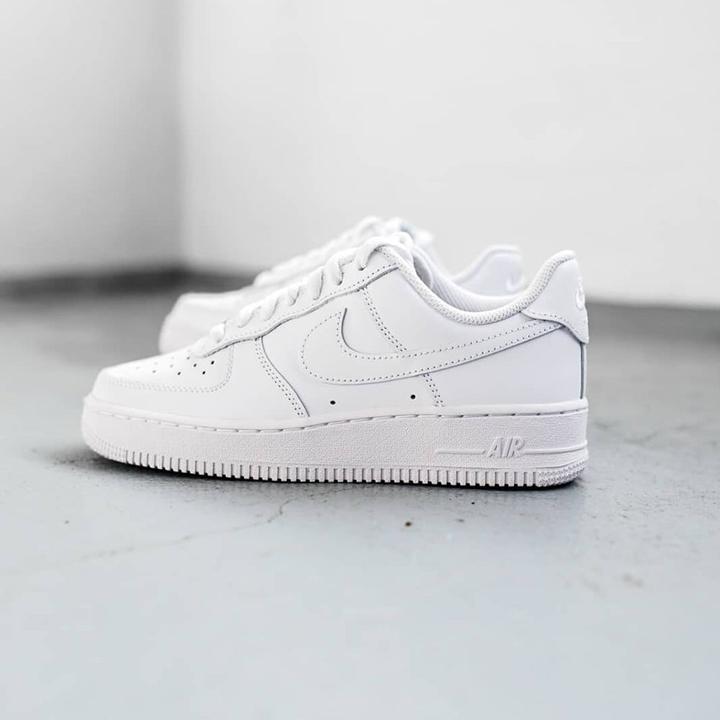 Produktbild Nike Air Force 1 (43)