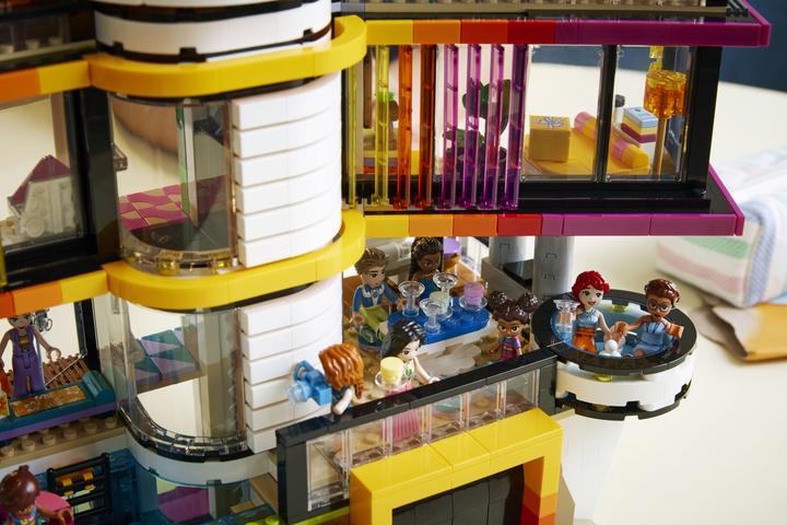 Image du produit LEGO Andrea's Modern Mansion (42639, LEGO Friends)