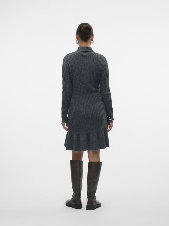 Image du produit Mamalicious Coupe normale Col roulé Manches côtelées Manches étroites Robe courte Robe en tricot (L)