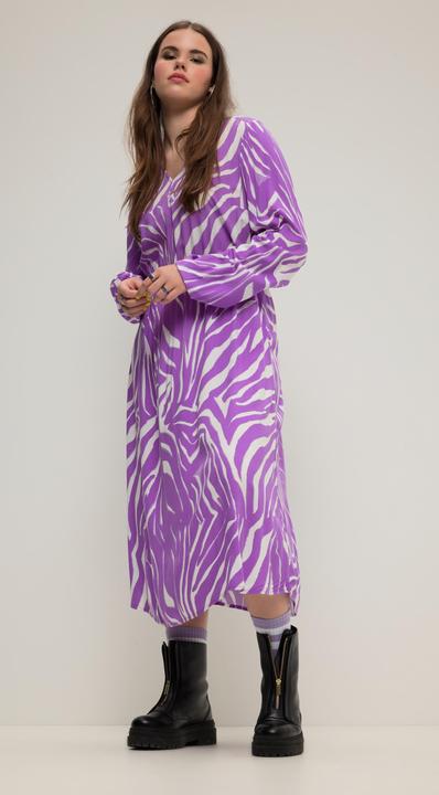 Actual product image Studio Untold Zebra Print Long Sleeve V-Neck Dress (54)