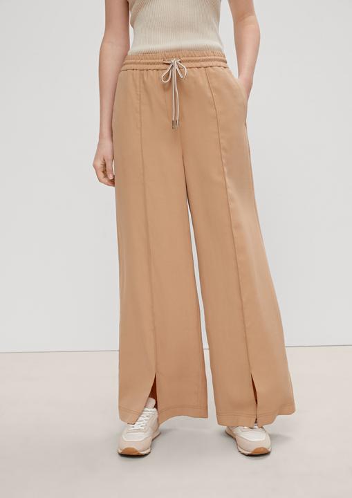Actual product image Comma Hose Regular: Marlenehose mit Saumschlitz (36)