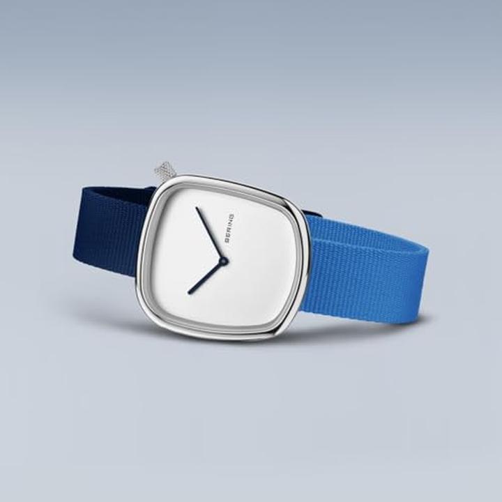 Actual product image Bering Classic minimalist quartz watch with sapphire crystal and water resistance (34 mm)
