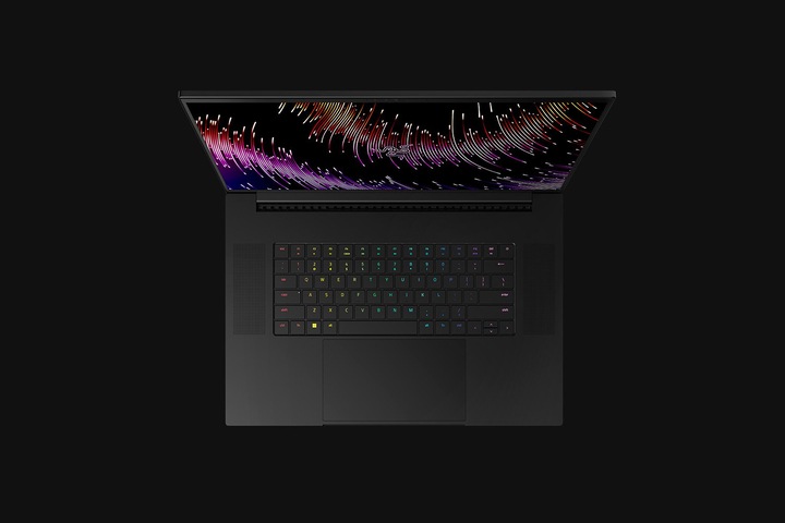 Actual product image Razer Blade 18 (18", Intel Core i9-13950HX, 32 GB, 1000 GB, US)