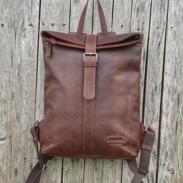 Actual product image Jack kinsky Porto Daypack Leder 37 cm Laptopfach (11 l)