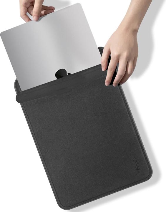 Productafbeelding Incase ICON Sleeve met Woolenex voor MacBook Air M2 2022 - Graphite (13.60", Appel)