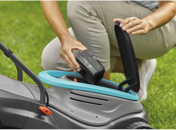 Actual product image Gardena PowerMax 32/18V P4A solo (Rechargeable battery operated)