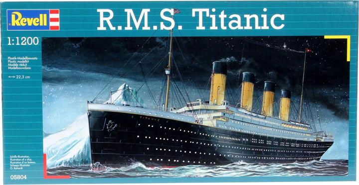 Actual product image Revell R.M.S. Titanic 1/1200