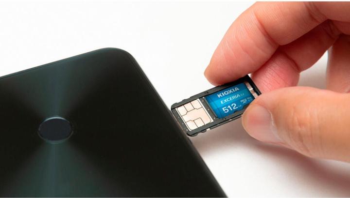 Immagine prodotto Kioxia Micro Sd 512gb Exceria G2 Con Adattatore (512 GB, microSDHC, U3, UHS-III)