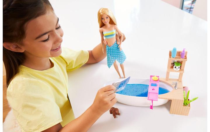 Produktbild Barbie Wellness Sprudelbad Spielset und Puppe (blond)