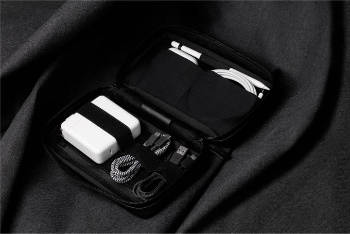Actual product image Native Union Stow organiser (Manicure set)
