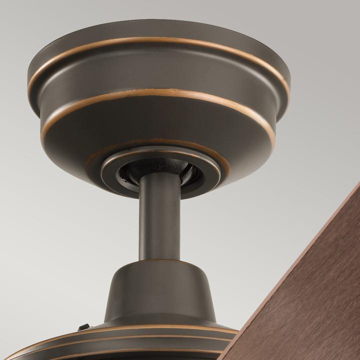 Immagine prodotto Elstead Lighting Ventilatore da soffitto Lyndon Patio silenzioso con 3x prese E27 Ø132cm + telecomando (38.70 dB)