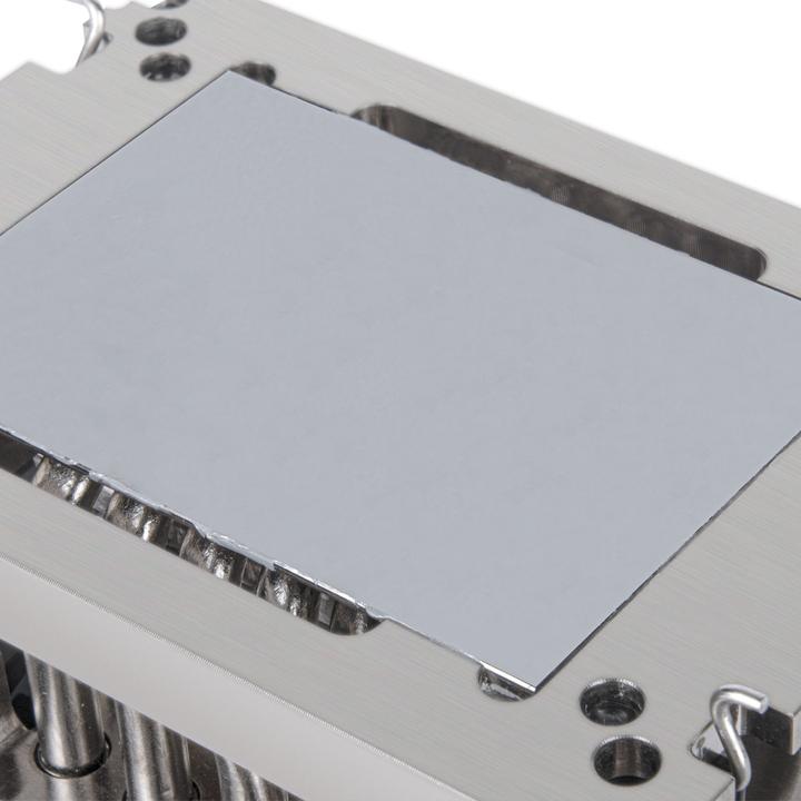 Produktbild Silverstone SST-XE04-4189B - Xenon 4U small form factor server / workstation CPU cooler for Intel LG (126 mm)
