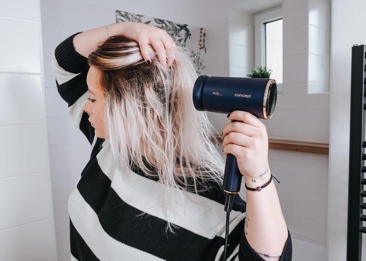 Produktbild Concept Suszarka do włosów BLDC VV8100 (1600 W)