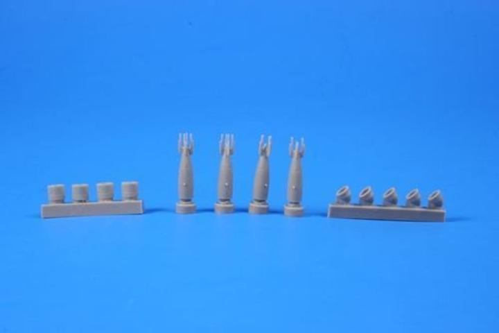 Actual product image CMK British G.P.250-Ib.bomb Mk.IV (4 pcs)