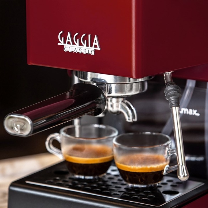 Actual product image Gaggia Classic EVO Red RI9481/12