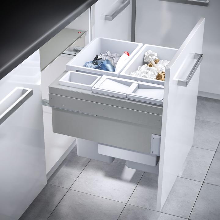Hailo Euro Cargo 600 inbouwsysteem voor uittrekfront 4 binnenemmers 2 x 38 L + 12L + 2,5L. licht grijs (91 l)