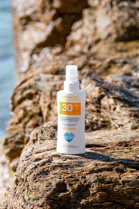 Produktbild Alphanova SUN Spray Reise SPF50 hypoallergen (Sonnenspray, SPF 50, 90 g)