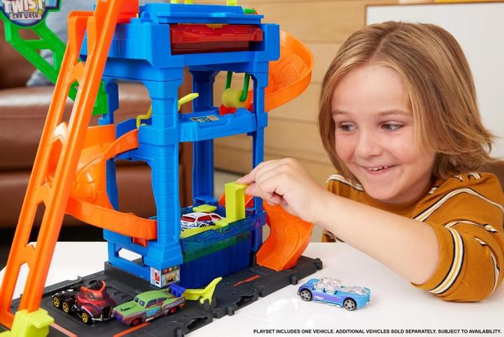 Actual product image Hot Wheels City ECL Tunnel Twist Car Wash