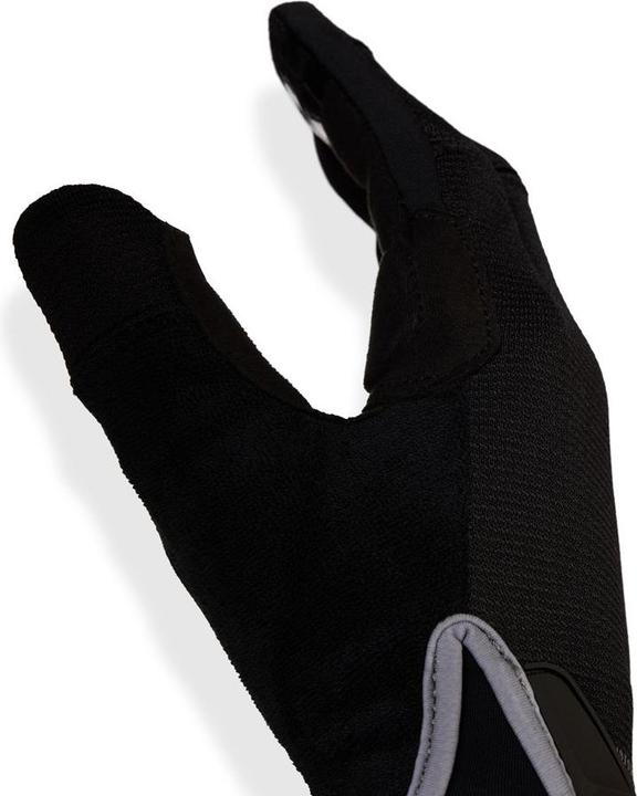 Black, Schwarz