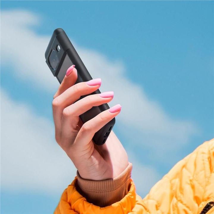 Actual product image Spigen Ultra Hybrid Google Pixel 8 czarny/black ACS06280 (Google Pixel 8)