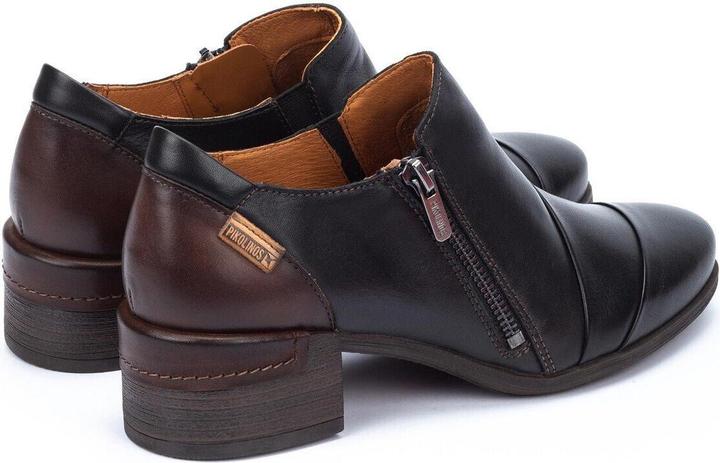 Actual product image Pikolinos Malaga (39)